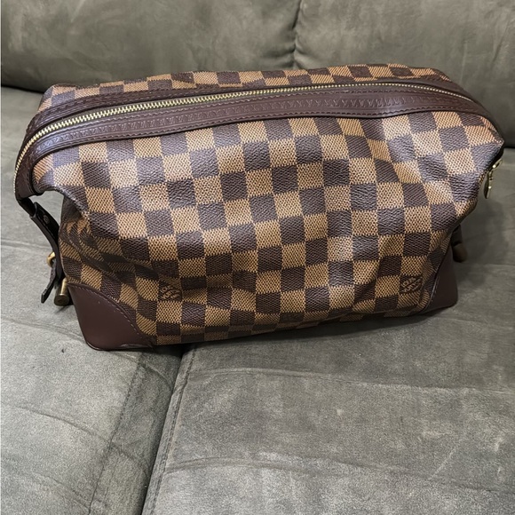 Louis Vuitton Toiletry Pouch - Picture 1 of 7